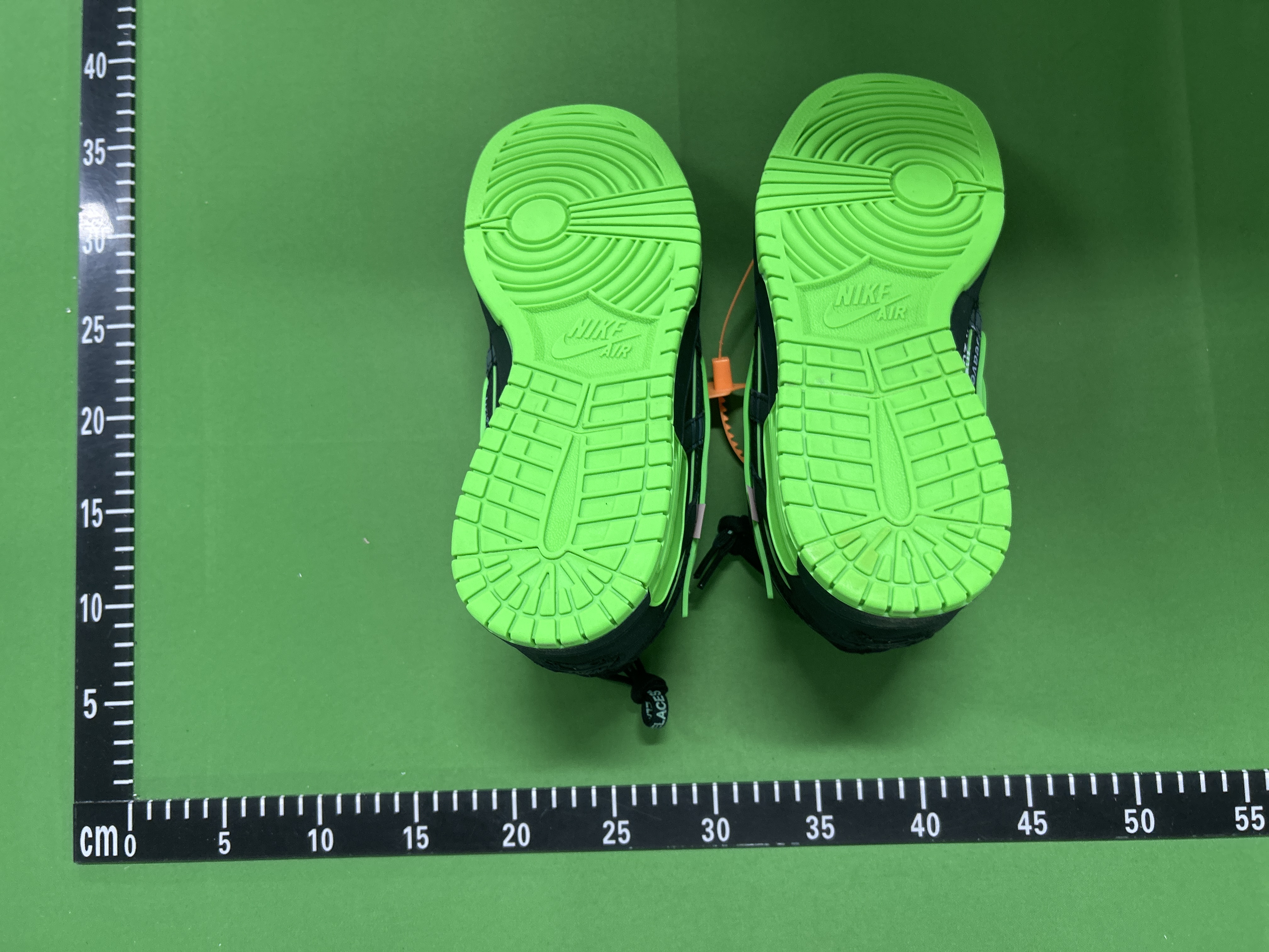 Off White x Air Rubber Dunk