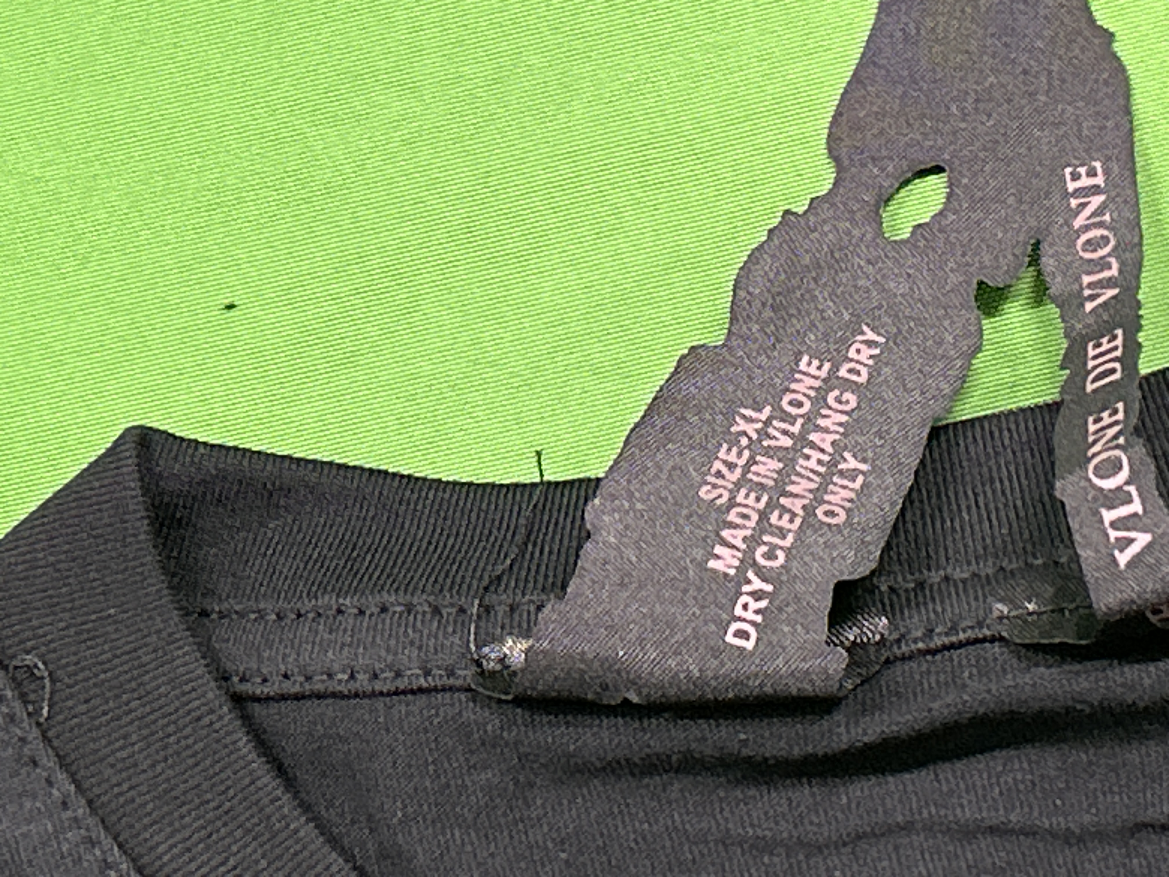 Vlonee never broke again Tee