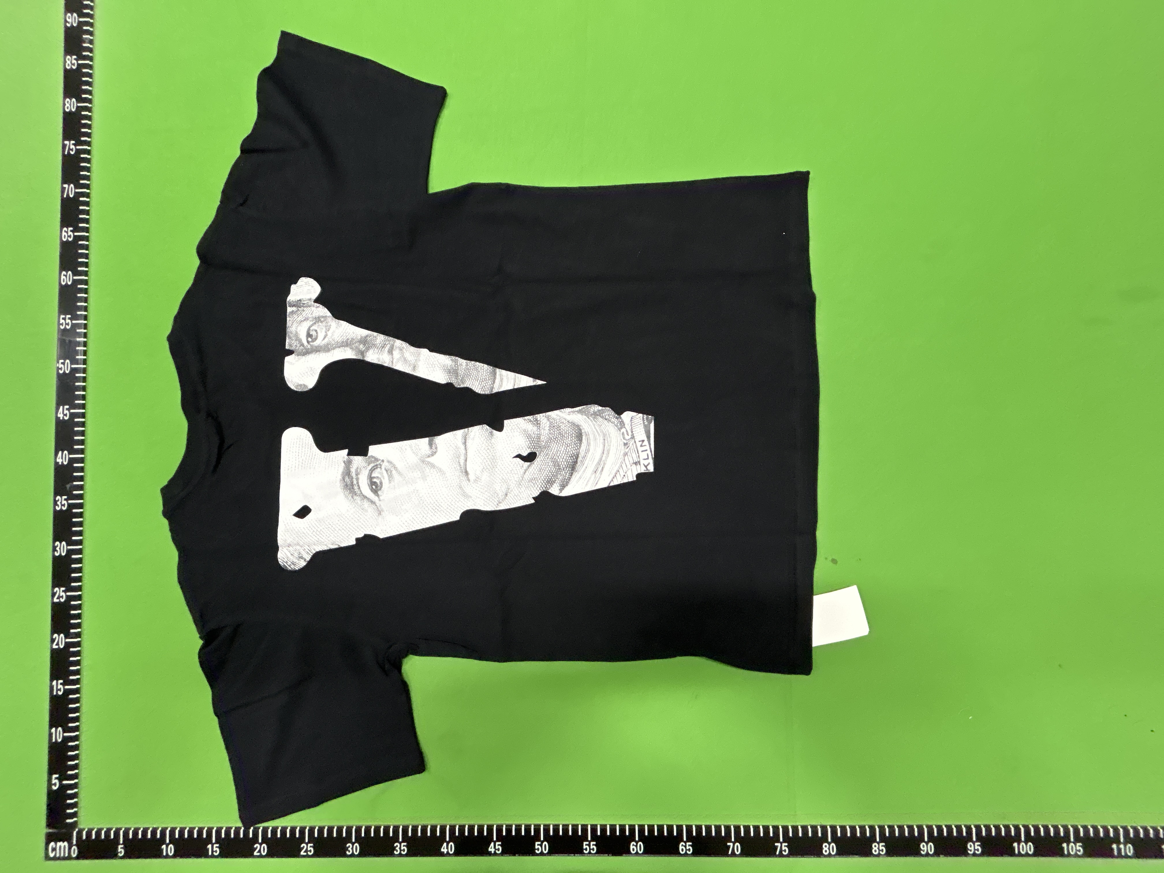 Vlonee never broke again Tee