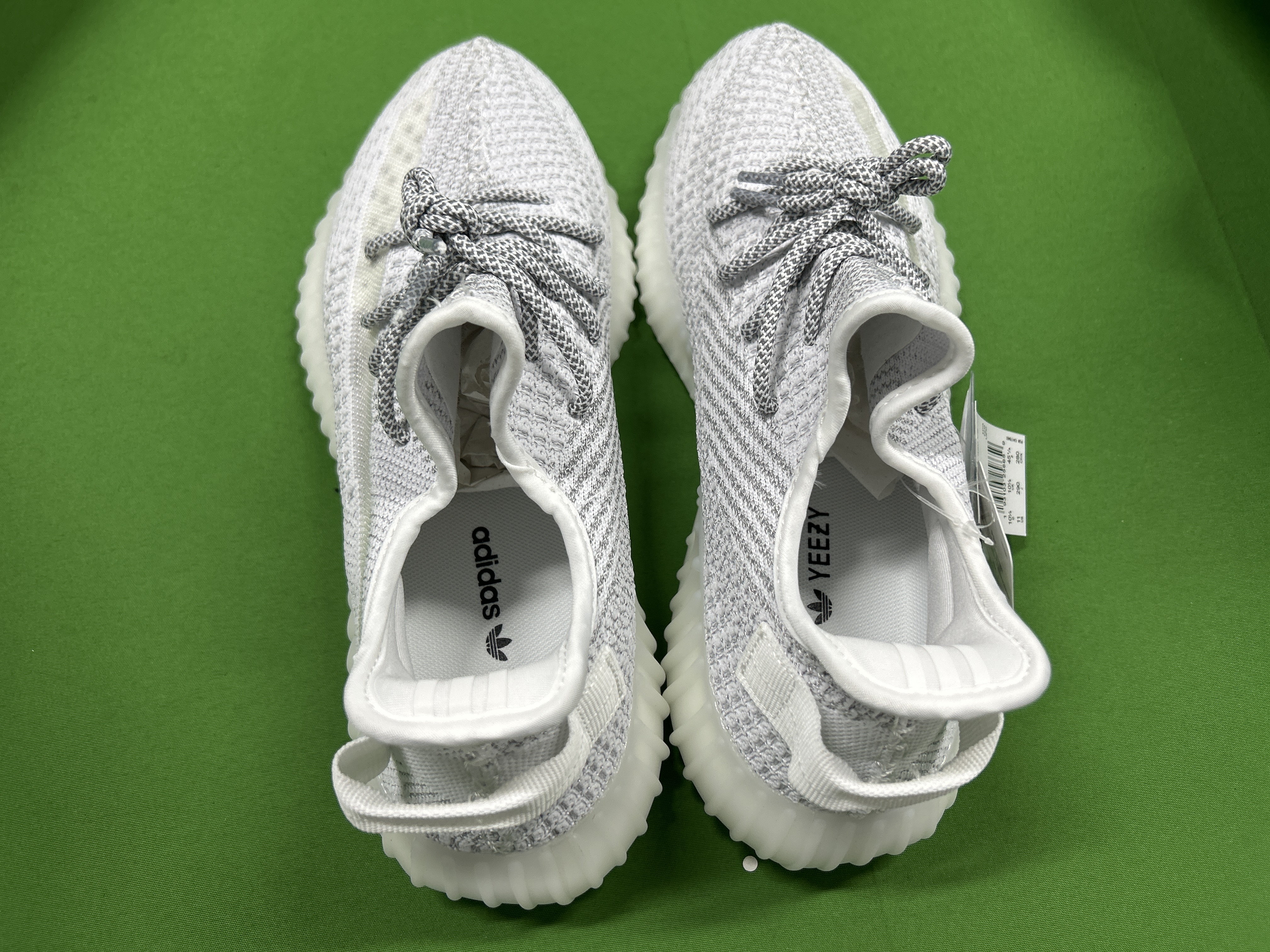 Yeezy Boost  350 (+18 Colourways)