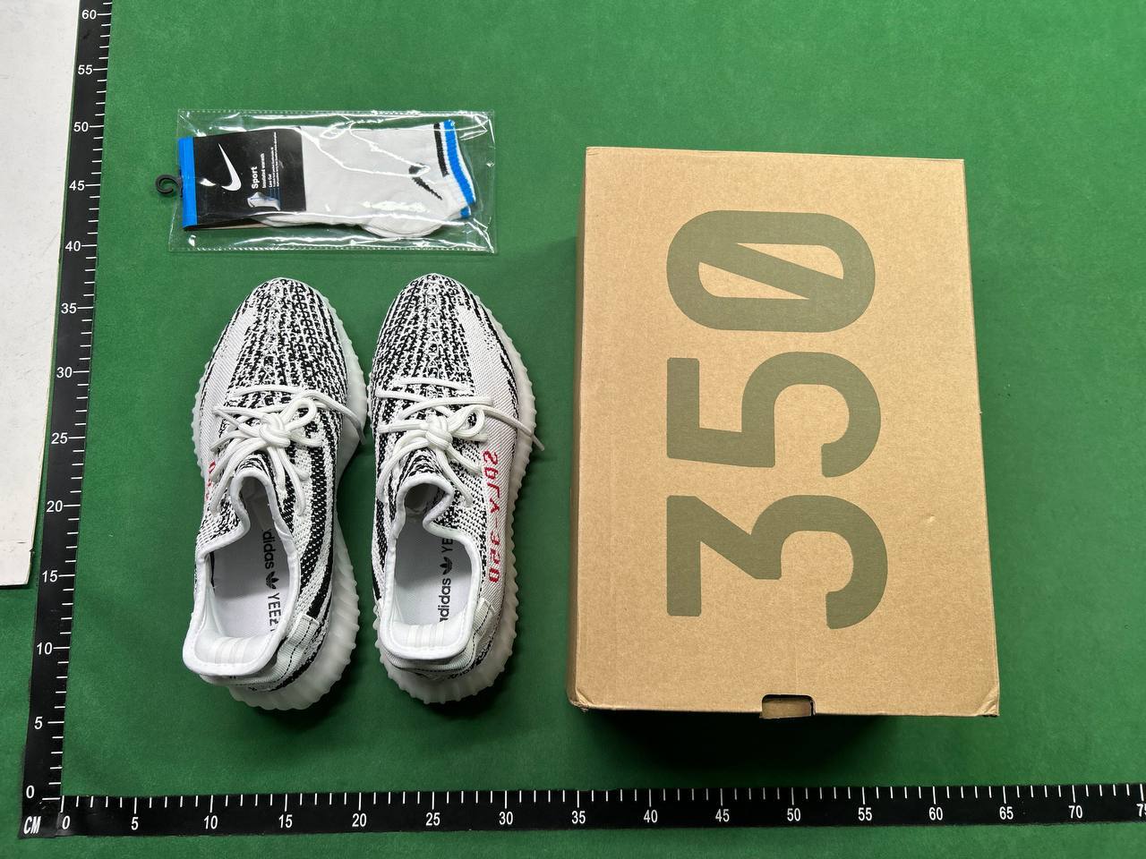 Yeezy Boost 350  (+20 Colorways)