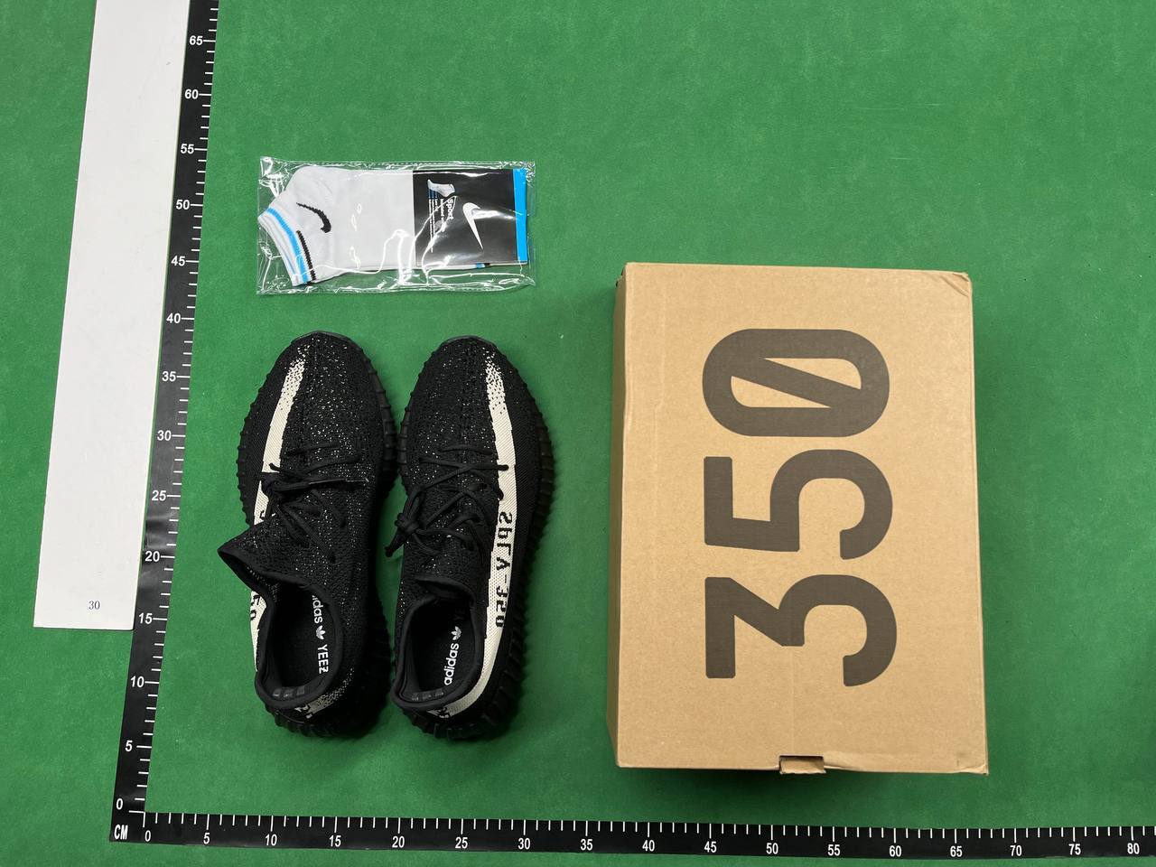 Yeezy Boost 350  (+20 Colorways)