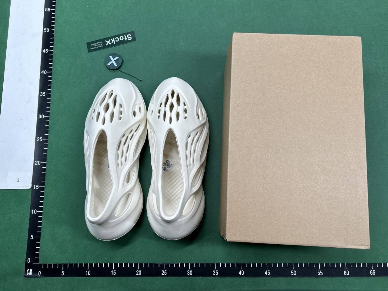 Yeezy Runner (+20 Colorways)