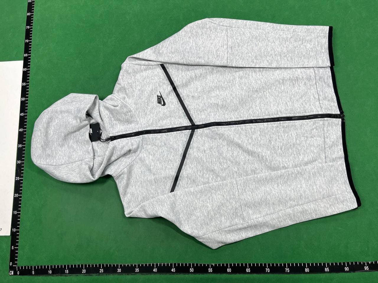 Tech Fleece Hoodie & Pants